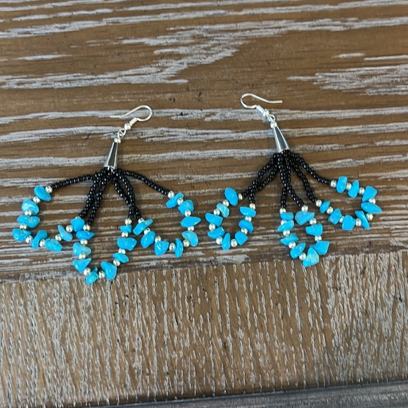 Navajo Handmade Beaded Turquoise Earrings - Picture 3 of 6
